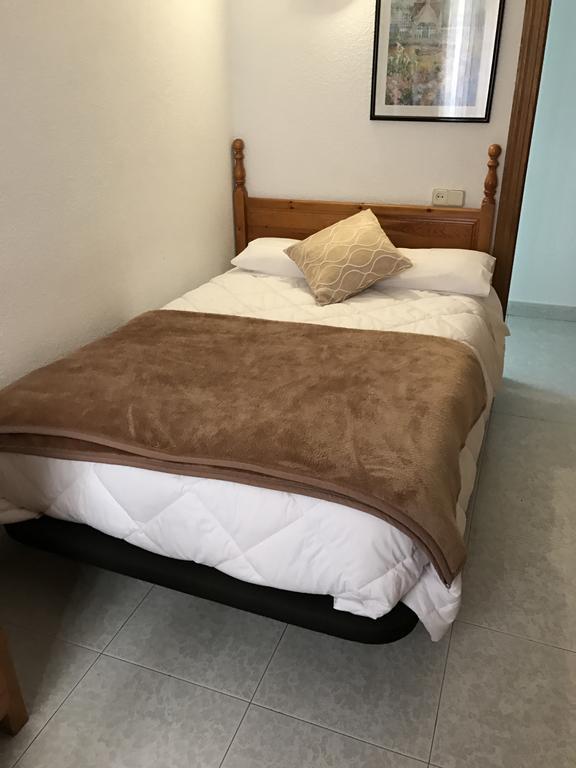 Single Room,379633057:JPEG